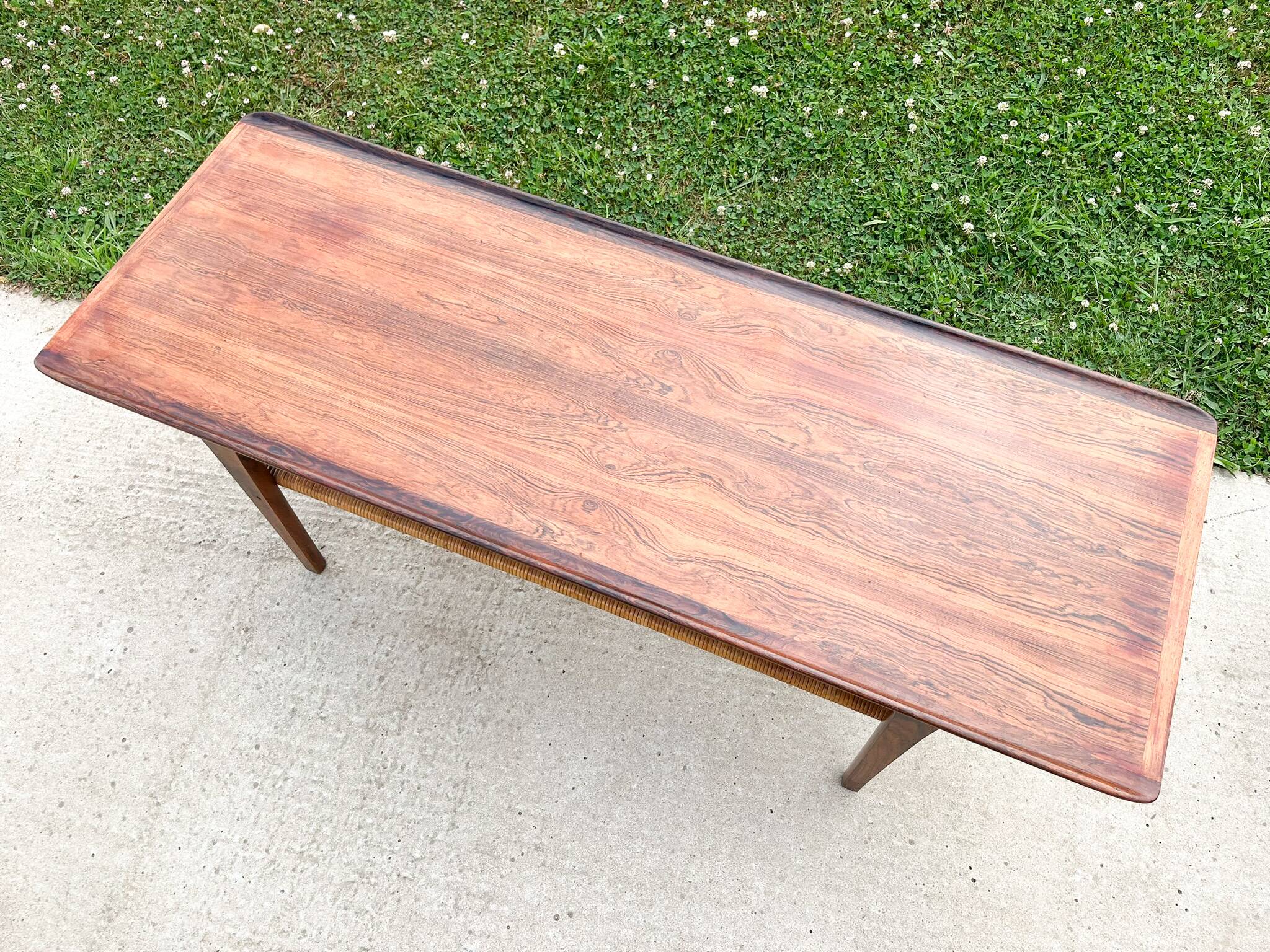 Table basse scandinave en palissandre , circa 1950:60'