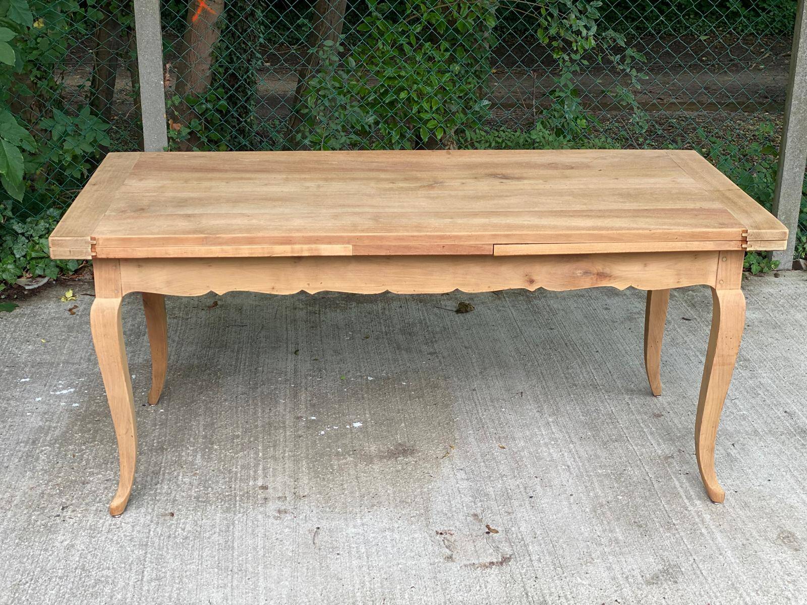 Louis XV extendable dining table from the 18th century, renovated in solid oak, 315cm