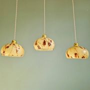 Trio of Art Deco pendant lights in marbled opaline glass, 1920s-30s