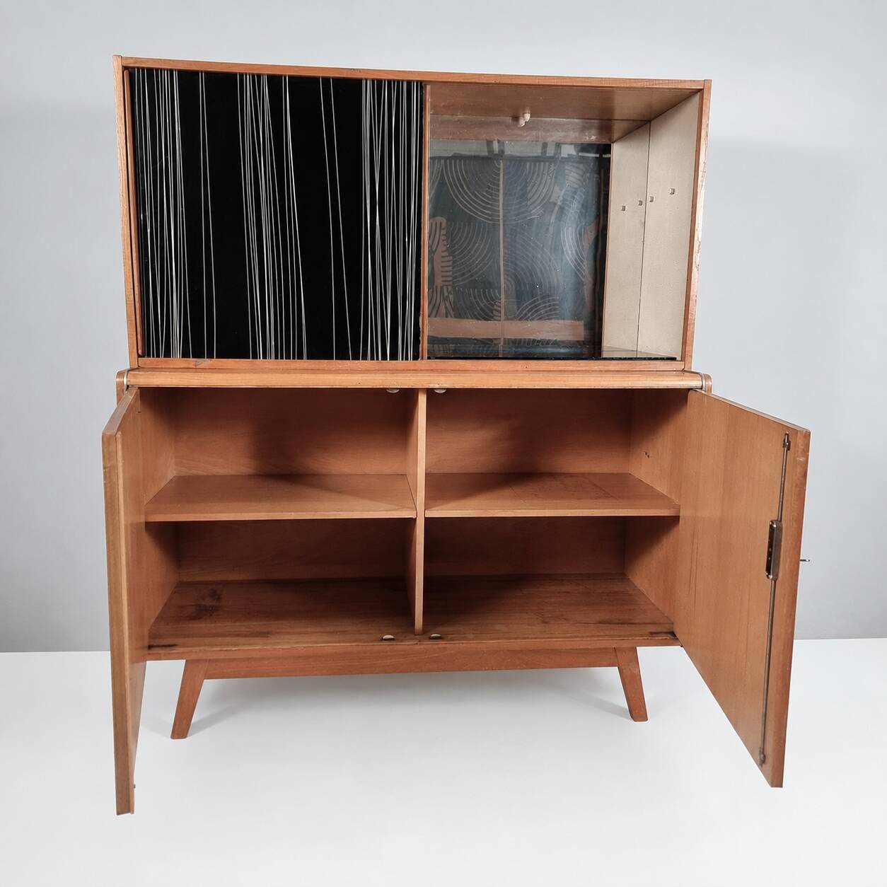 Enfilade de Hubert Nepozitek & Bohumil Landsman pour Jitona, années 1960