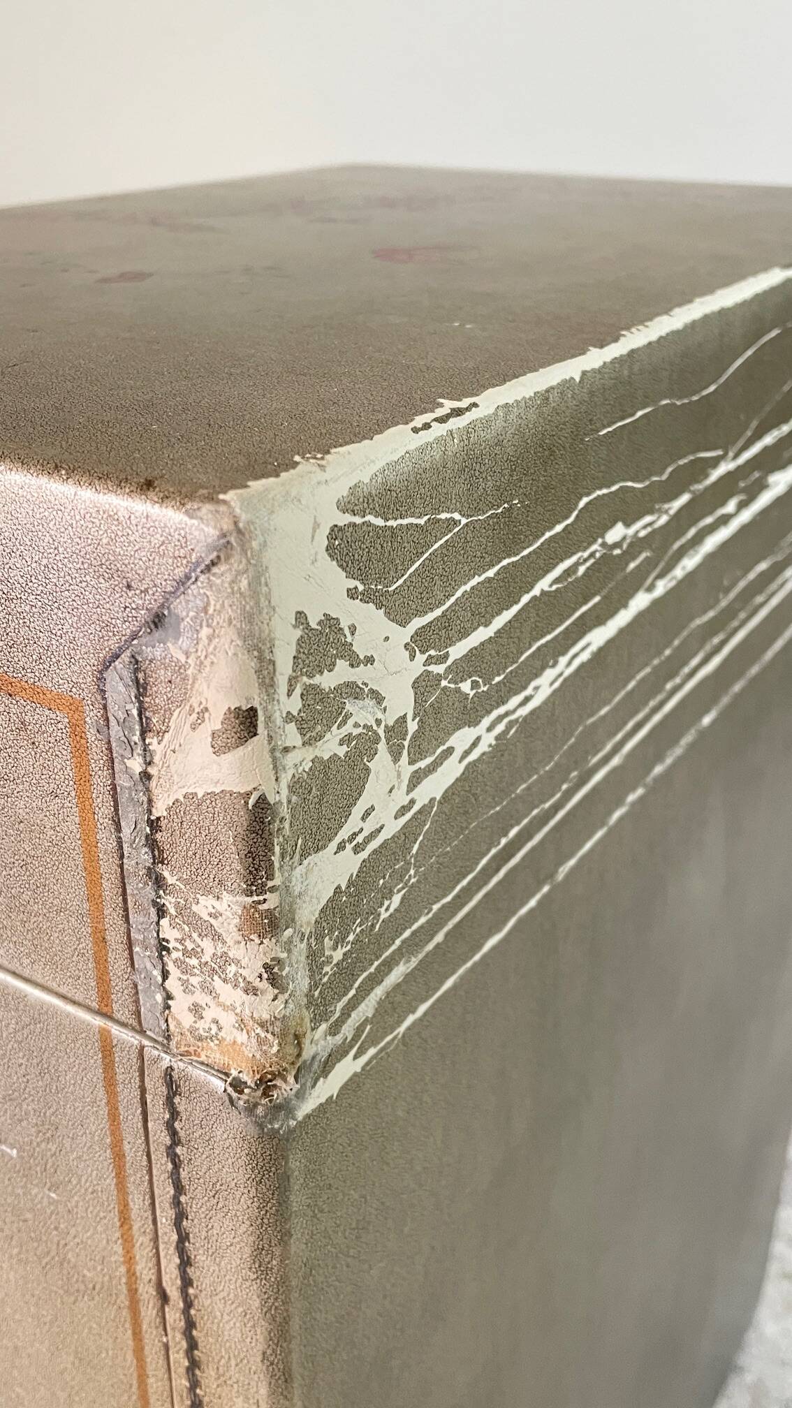 Malle vintage storage