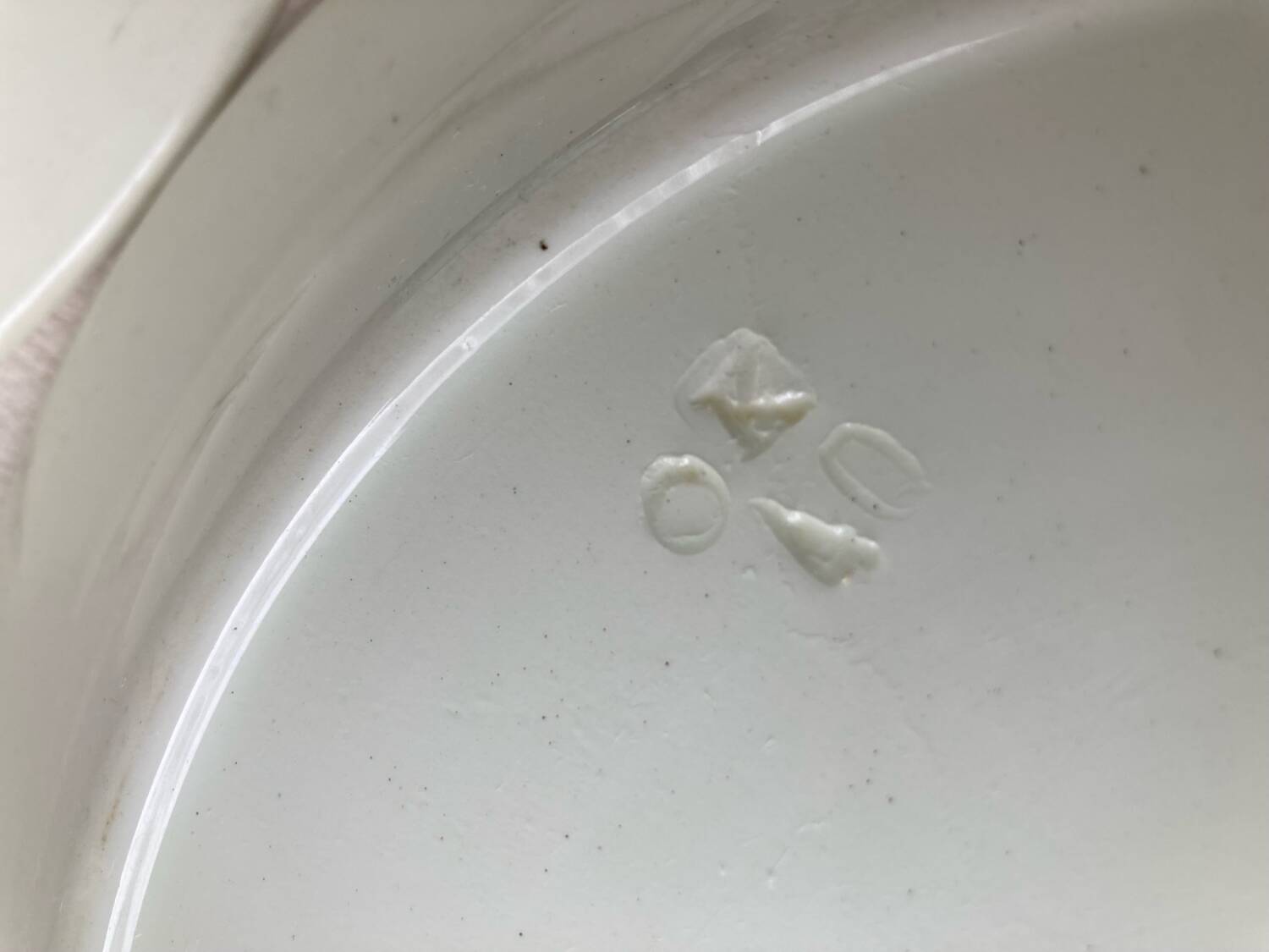 2 Art Deco dinner plates Boch Frères La Louvière Belgium