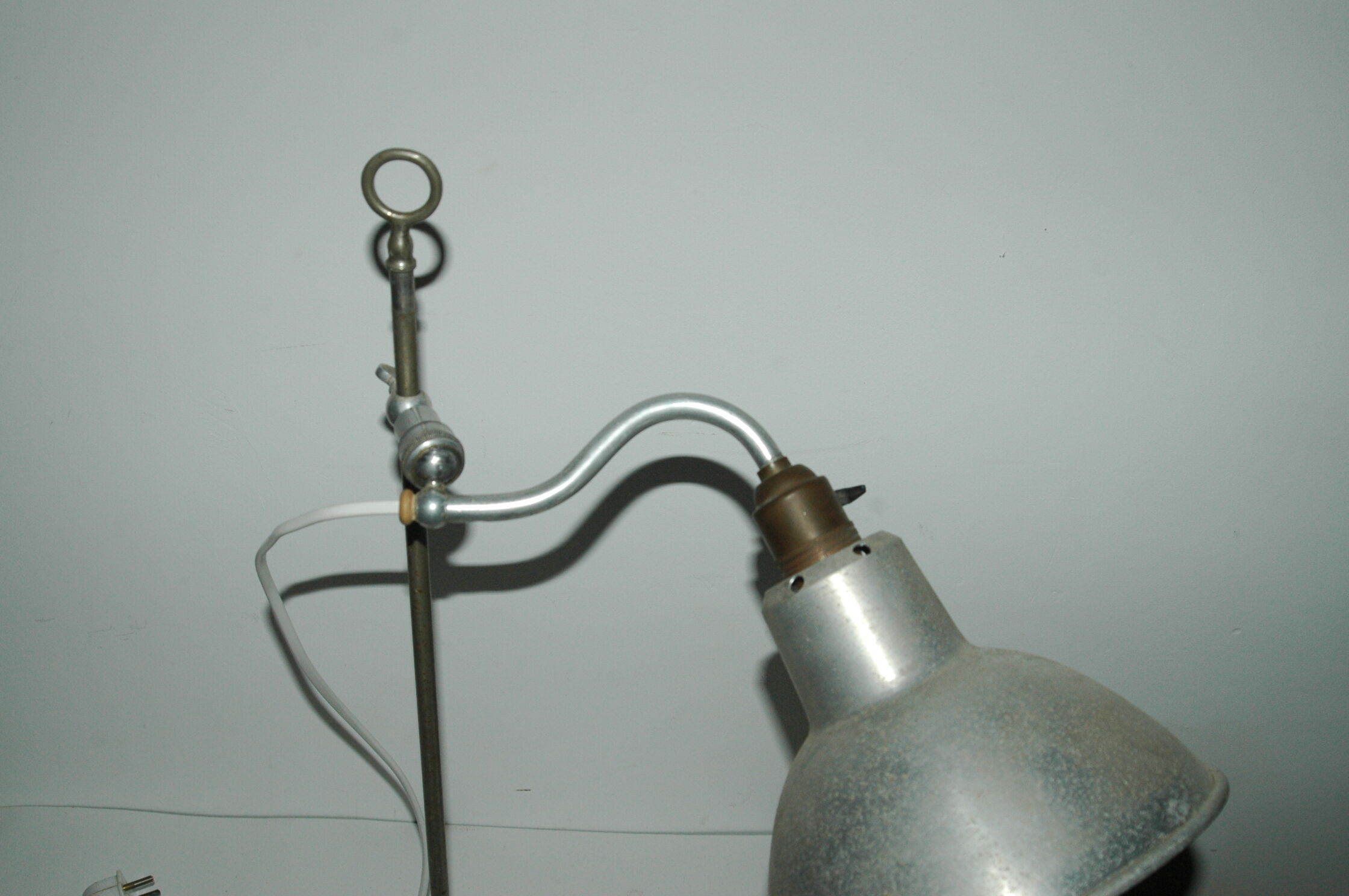 Lampe articulée art-déco laiton nickelé alu