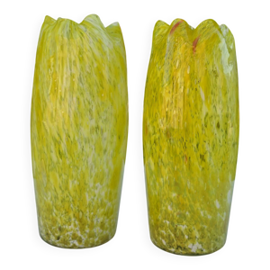Paire de vases en verre