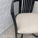 Chaise design en bois noir