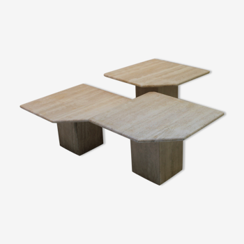 3 Bass tables in travertine