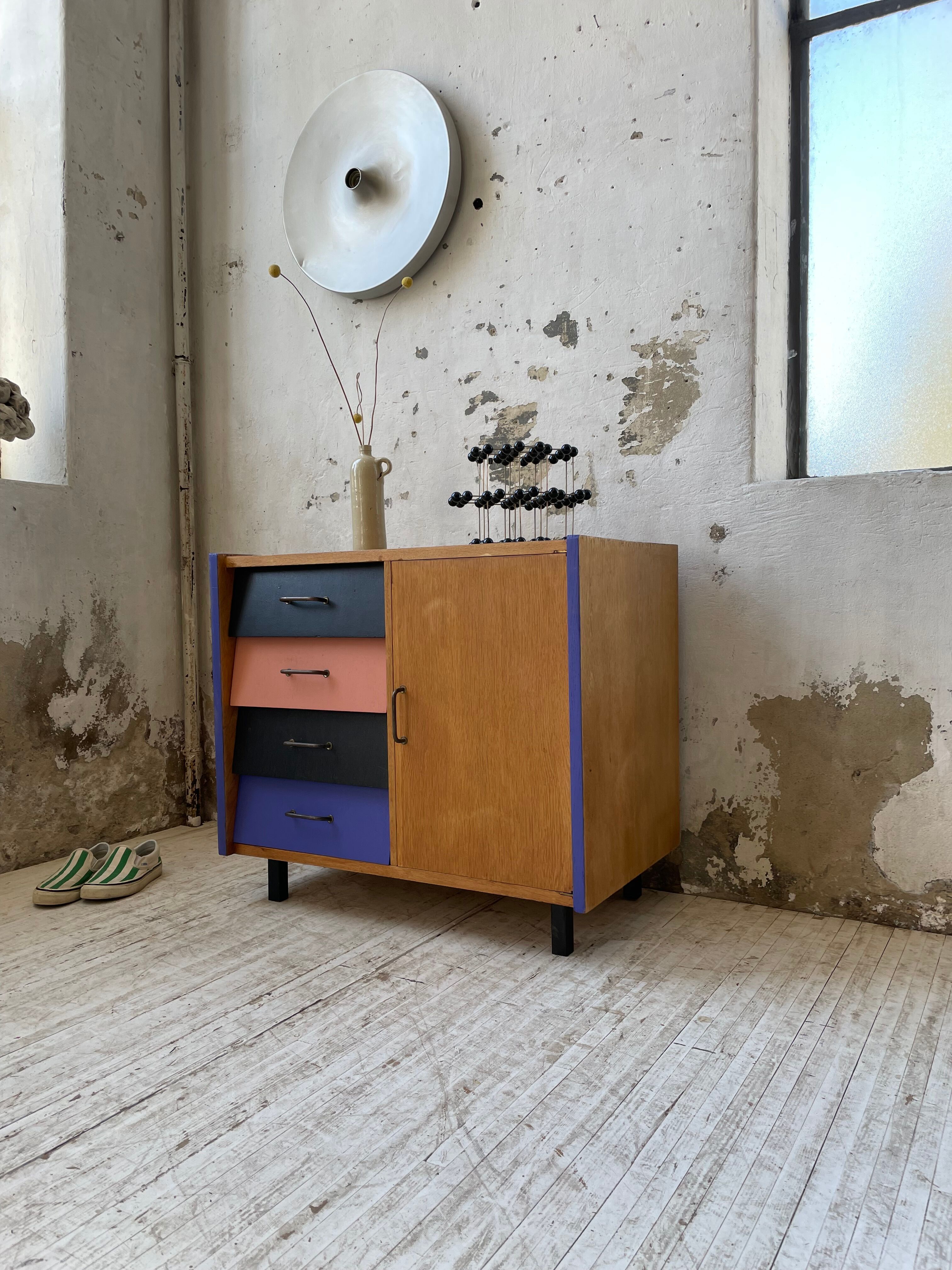 Meuble commode colorée années 60