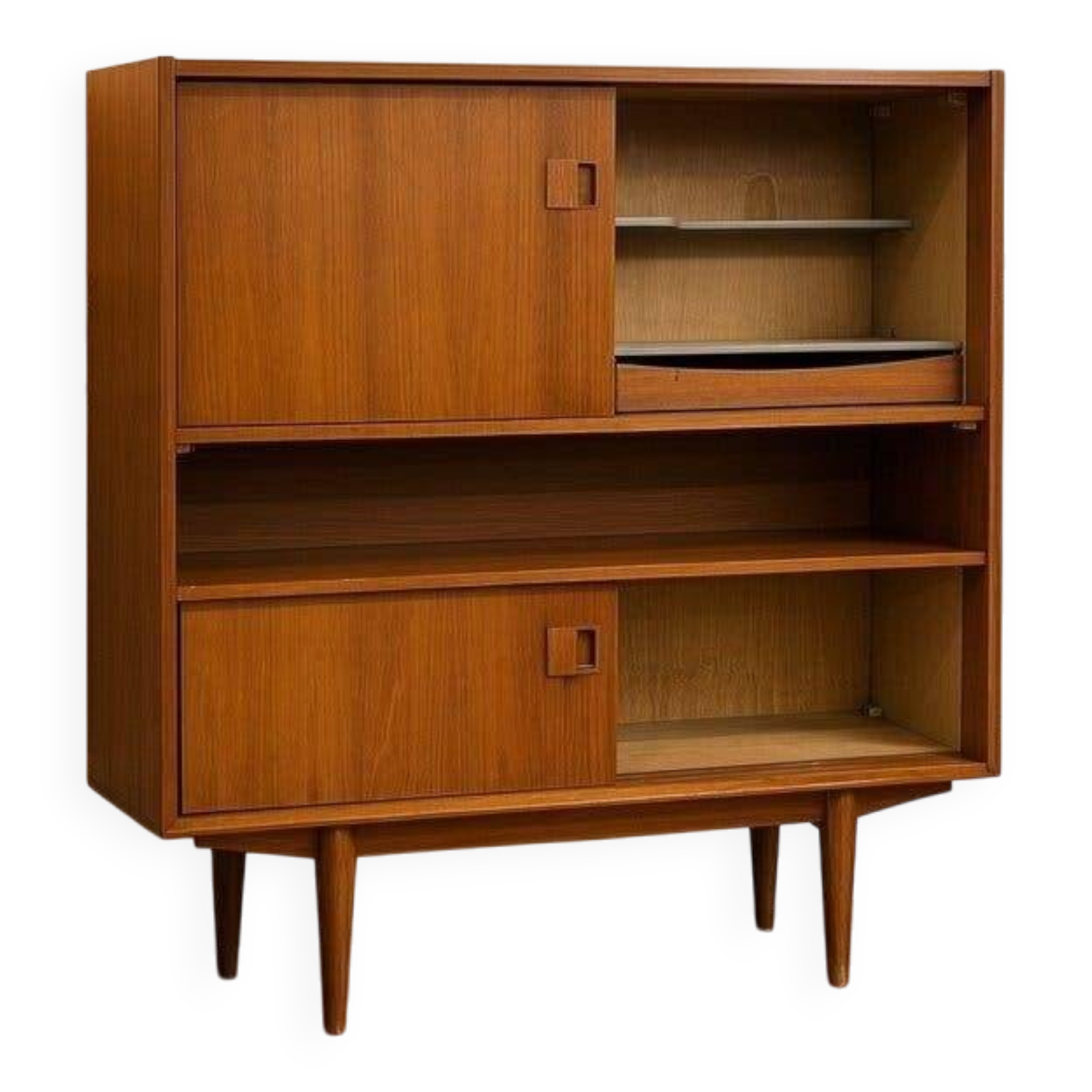 Vintage wooden bar/buffet furniture