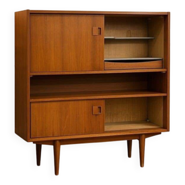 Vintage wooden bar/buffet furniture