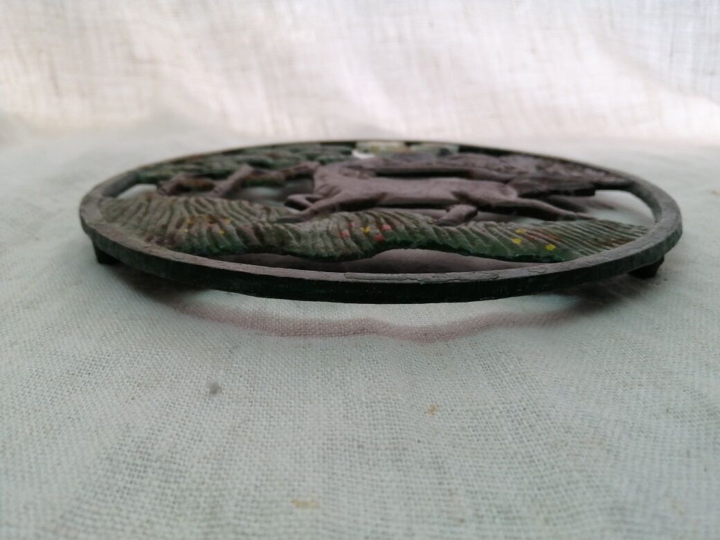 Flat metal vintage old horse