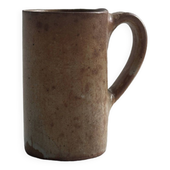 Stoneware mug.