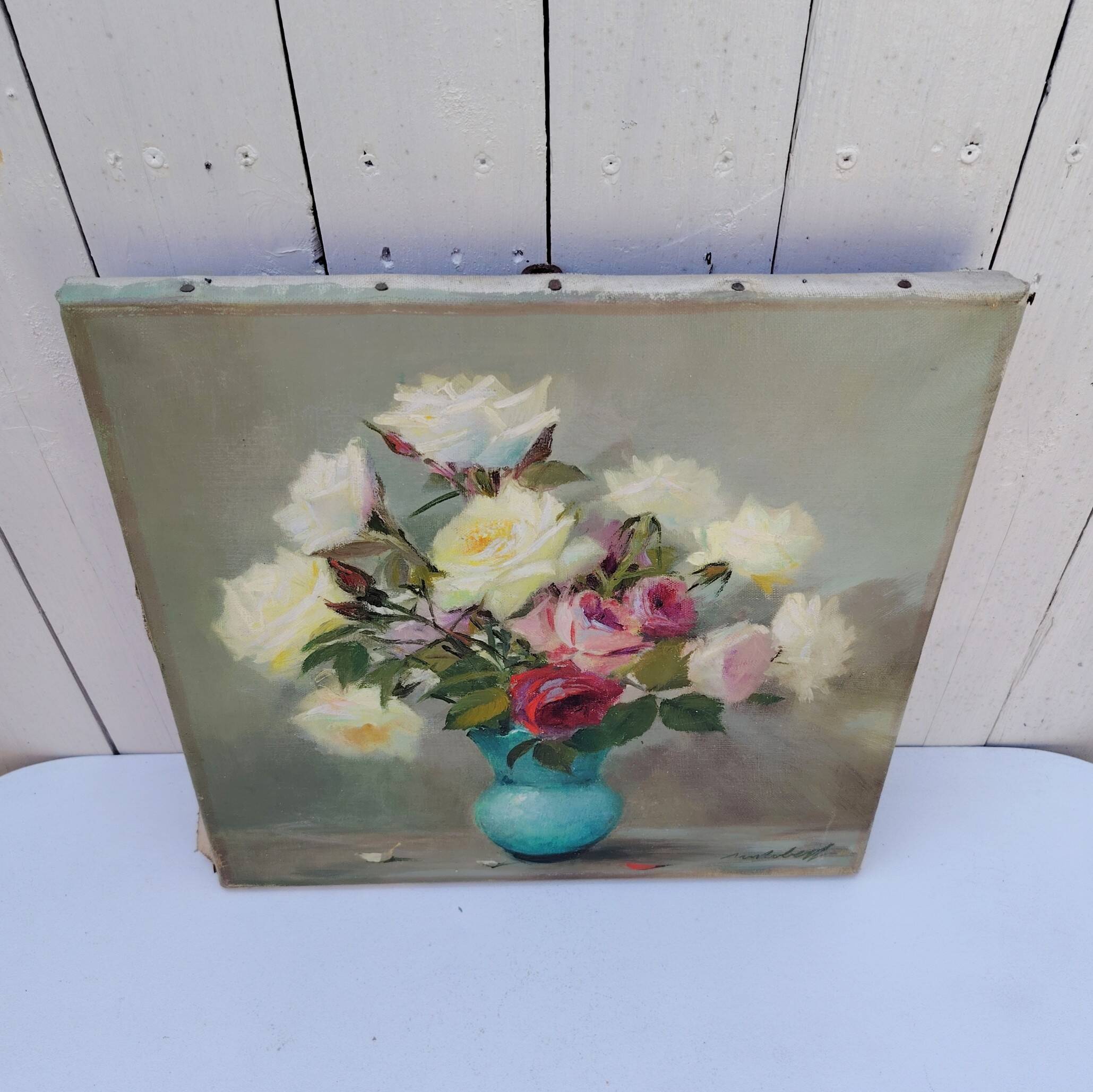 Oil on canvas Bouquet of roses signed Robert