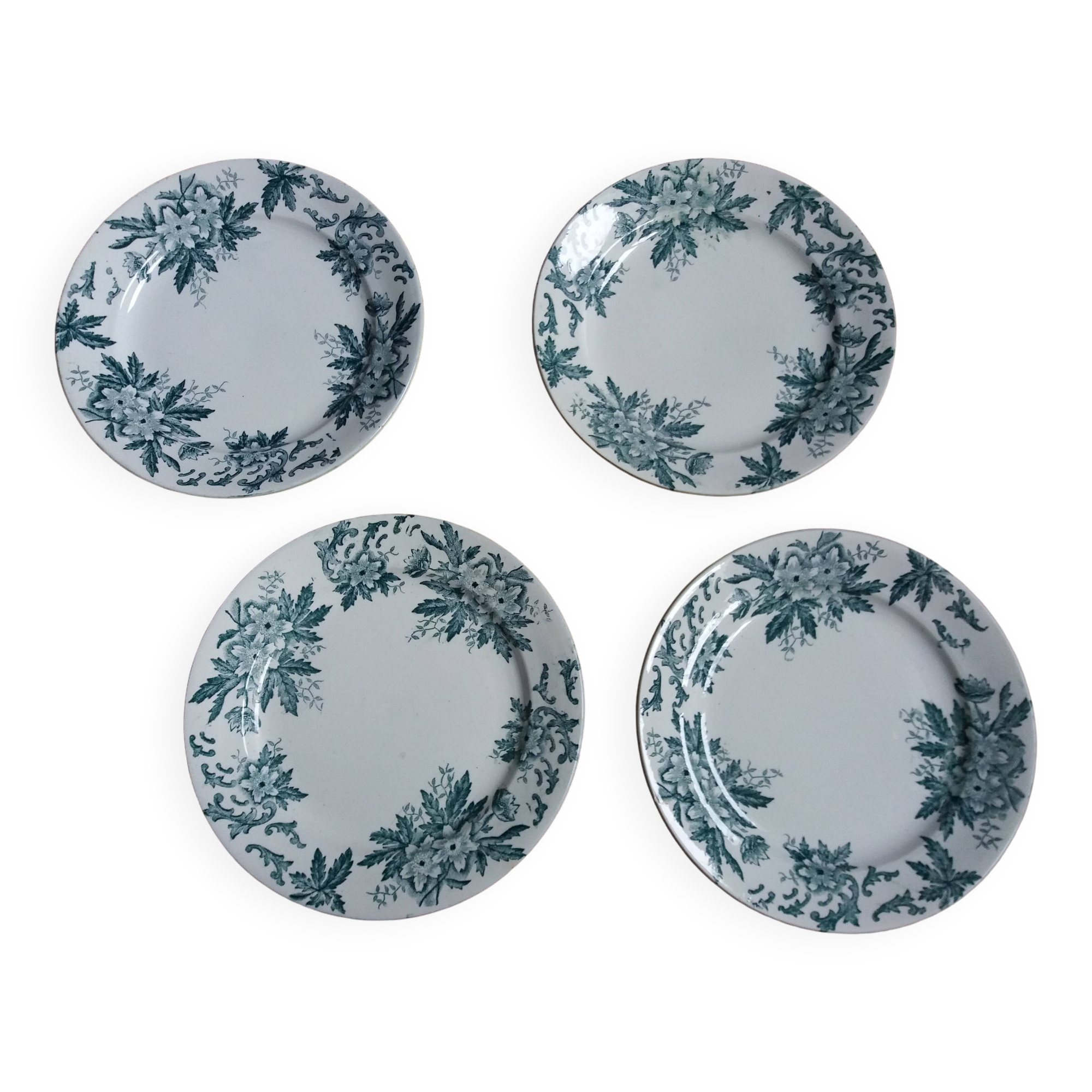 Assiettes Terre de fer Saint Amand décor Anémone