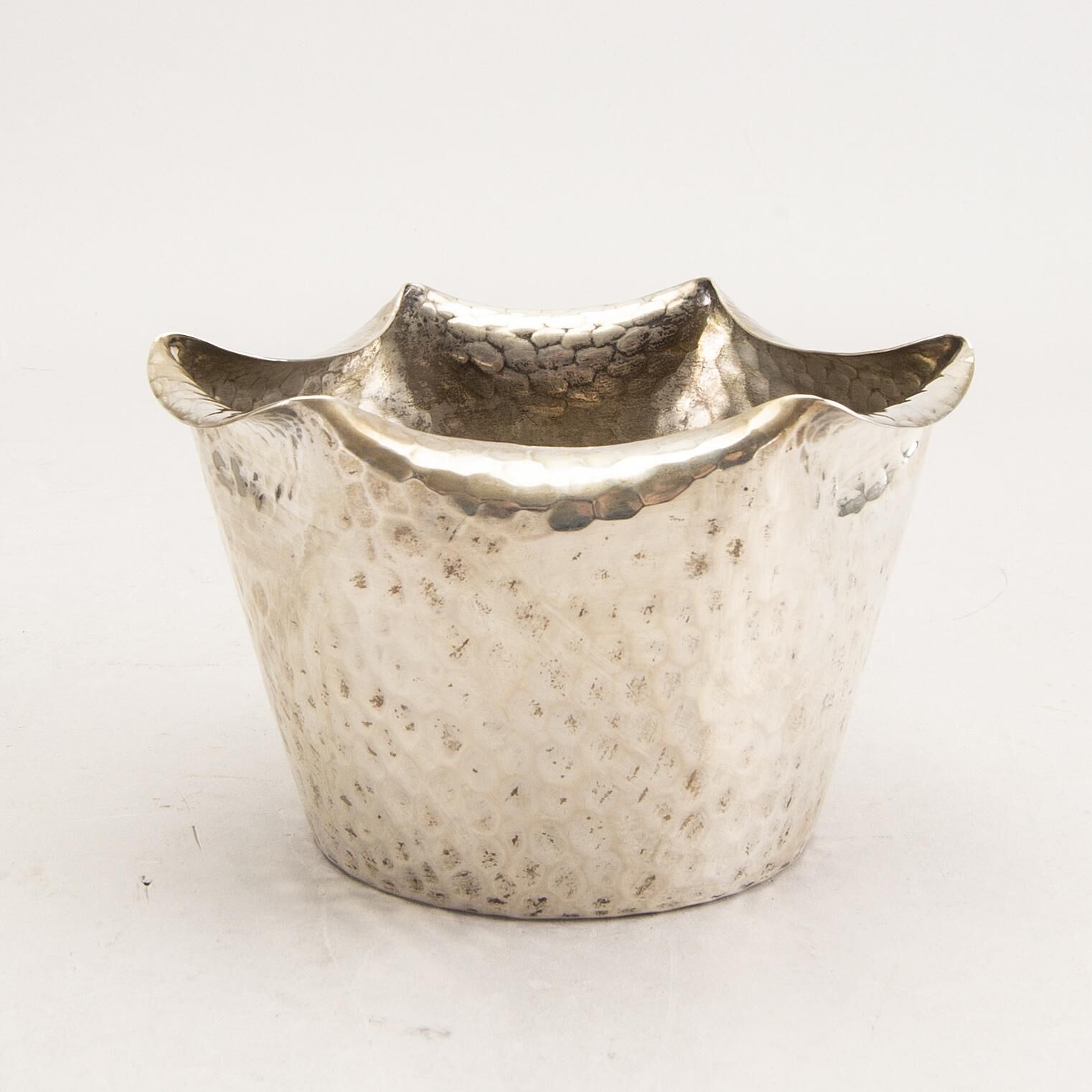 Silver bowl marked by Adam Bentzen Graeser, Copenhagen 1921