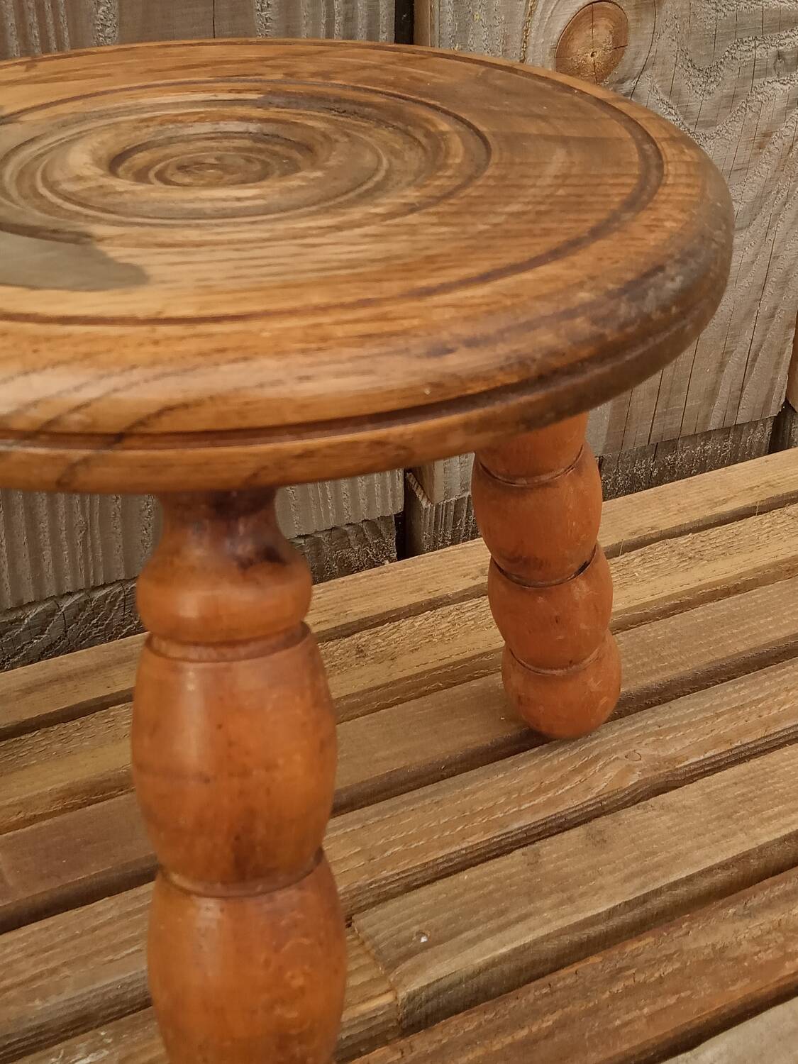 Oak tripod stool