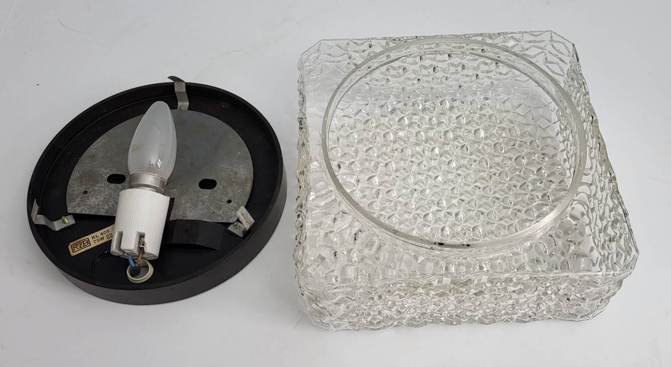 Ceiling light