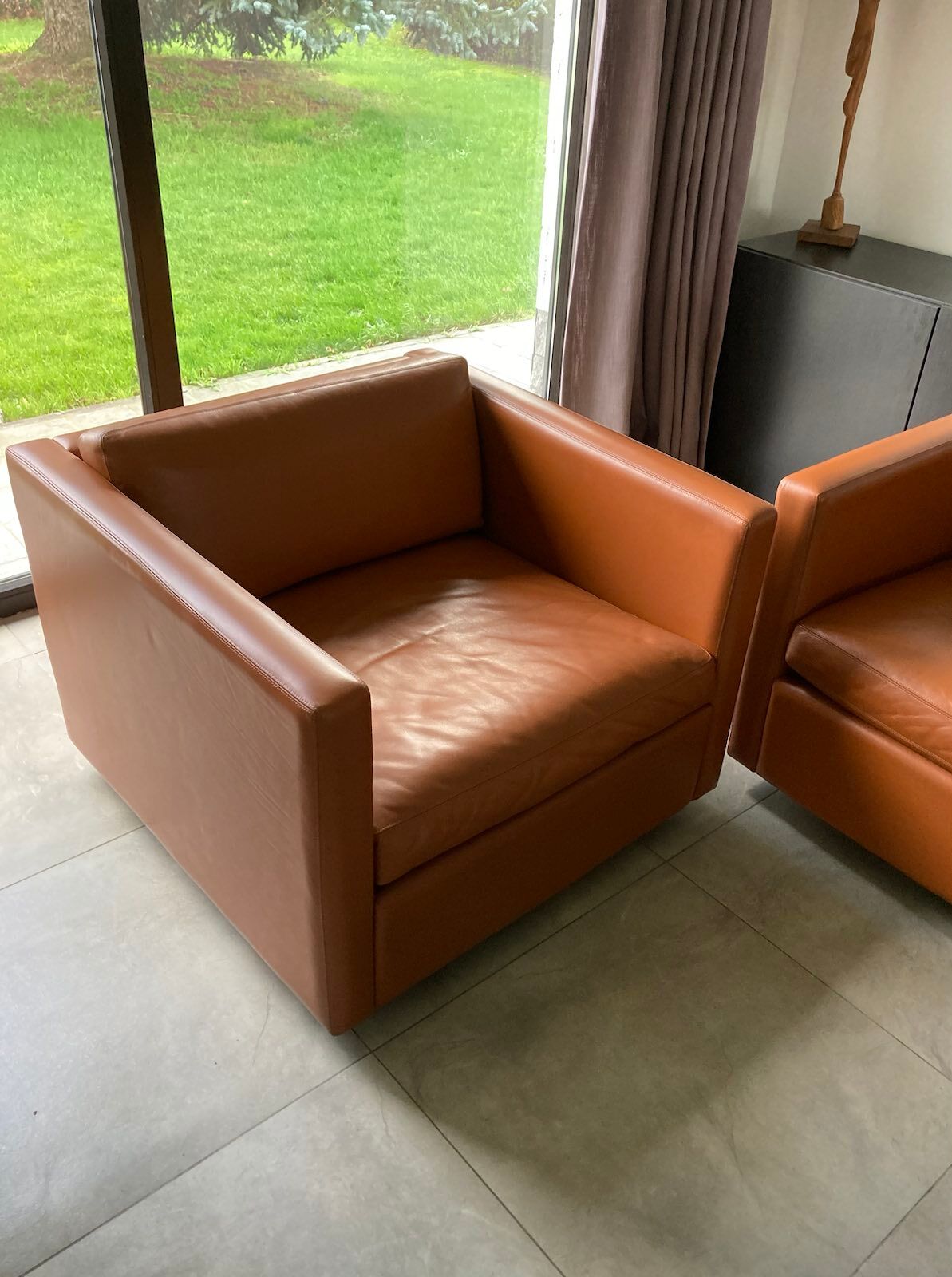 Gold leather salon by Charles Pfister for Knoll 1970