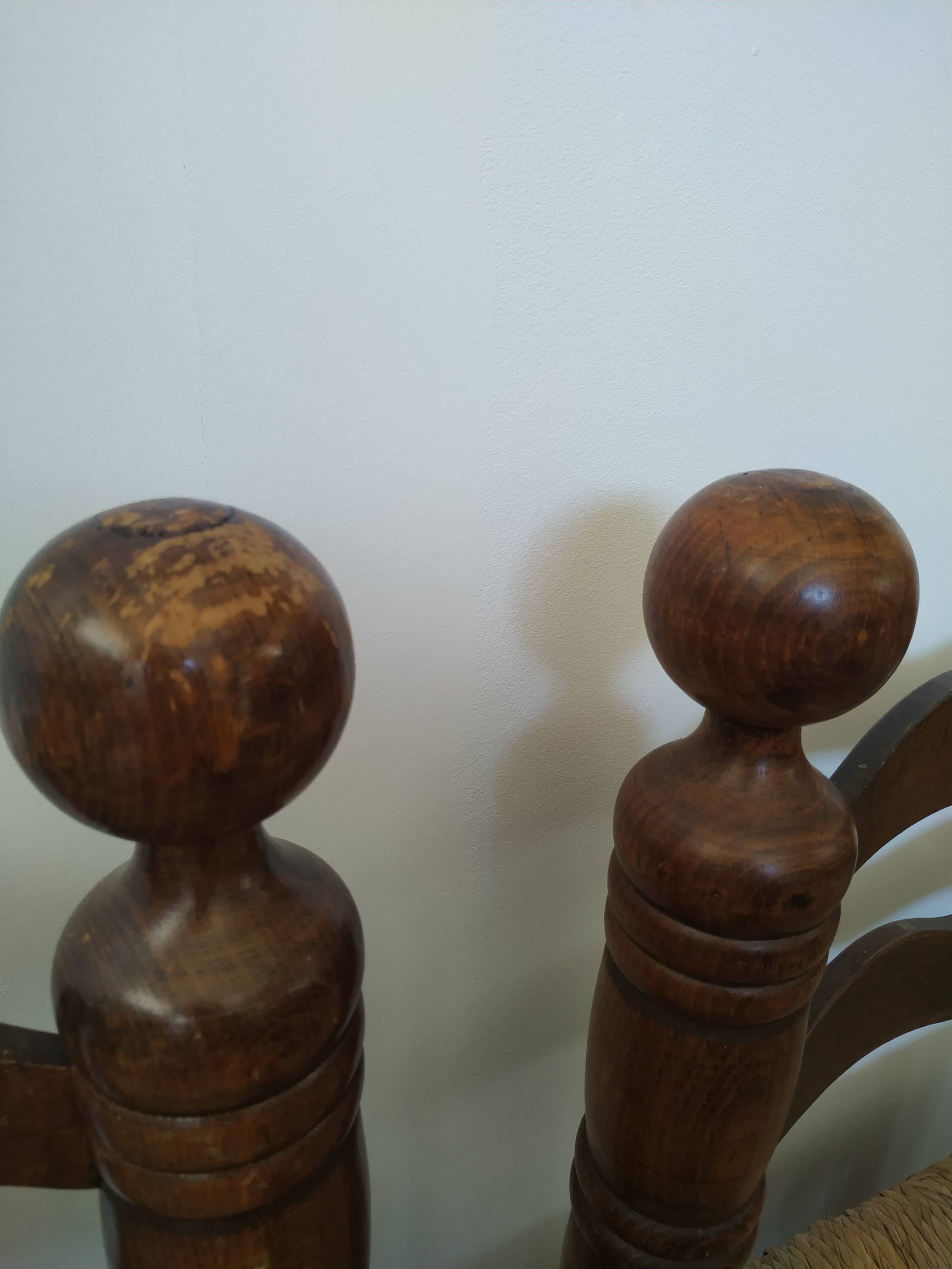 Pair of low-mulched chairs