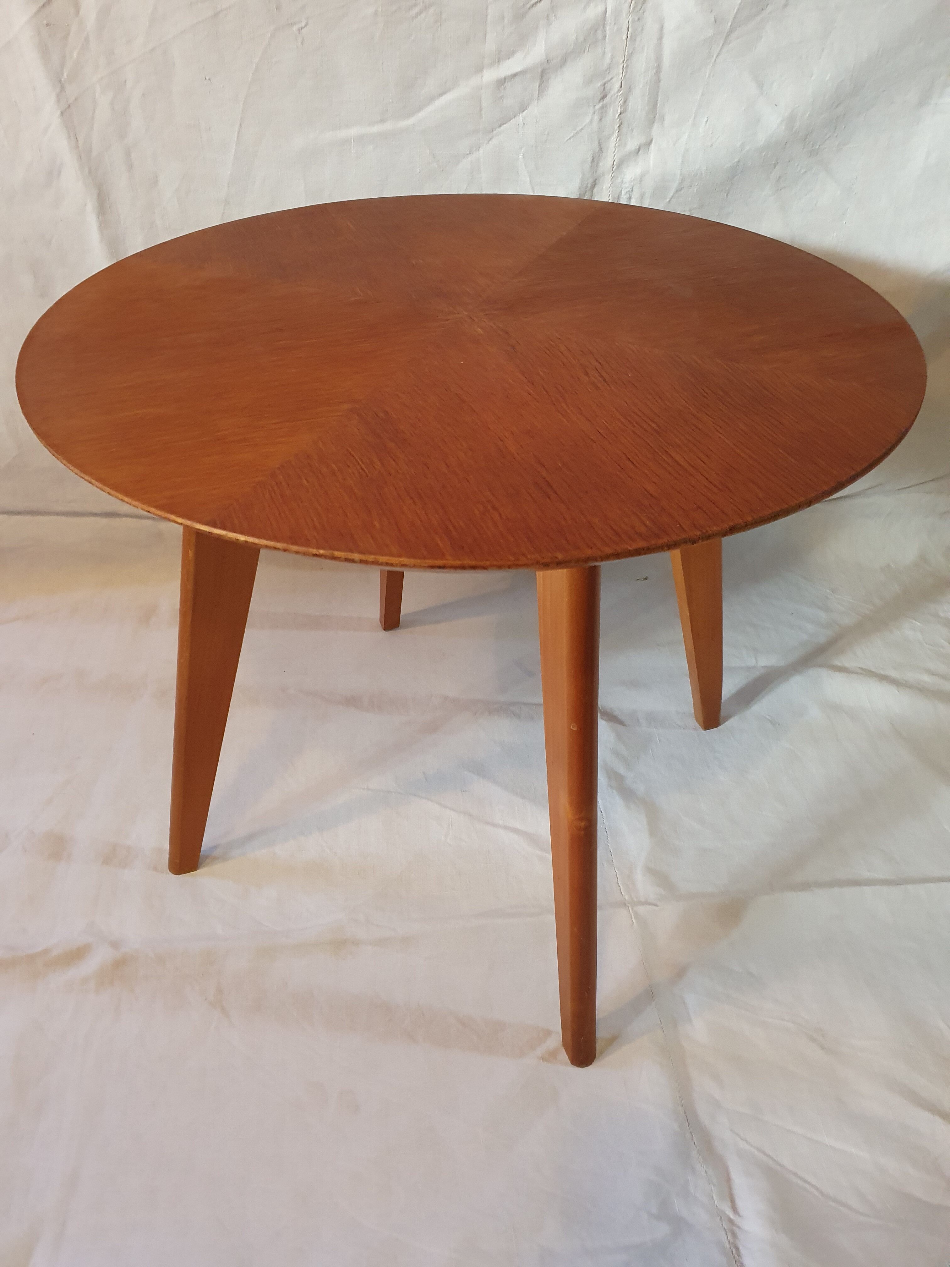 Table basse ronde chêne 1950