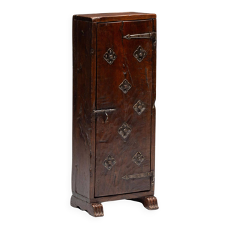 Cabinet vernaculaire, France, XVIIIe siècle