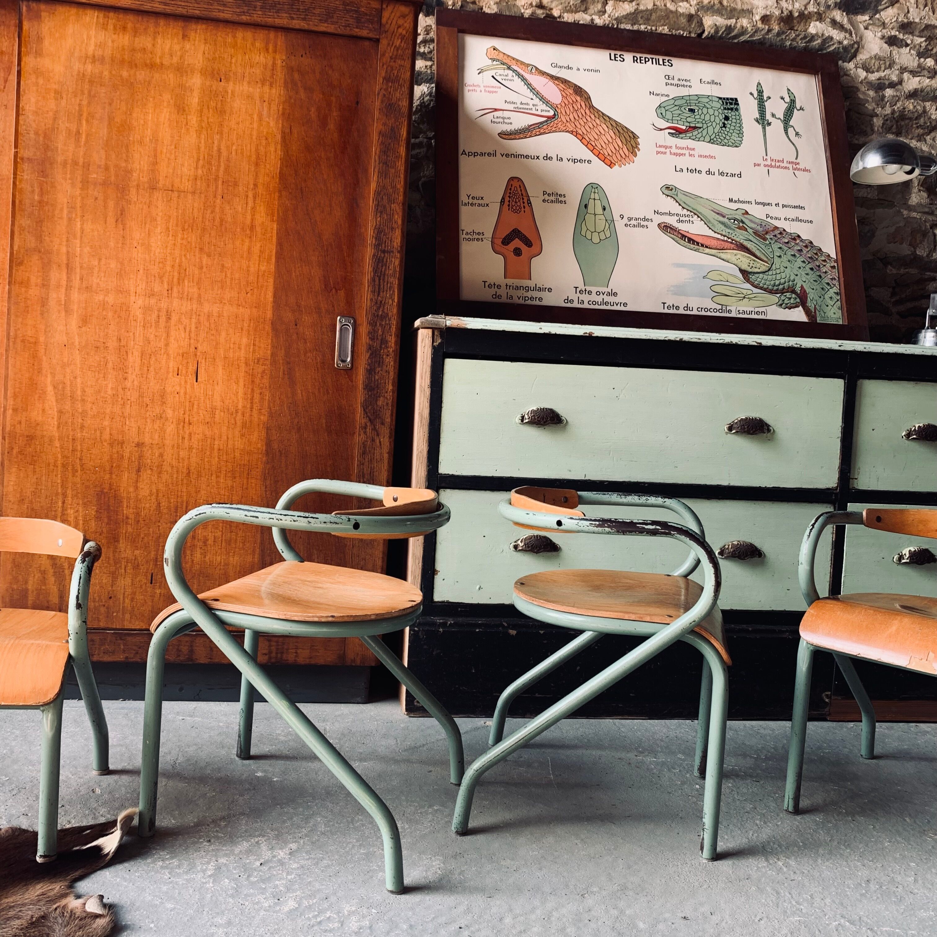 Lot de 4 chaises enfant en bois & métal