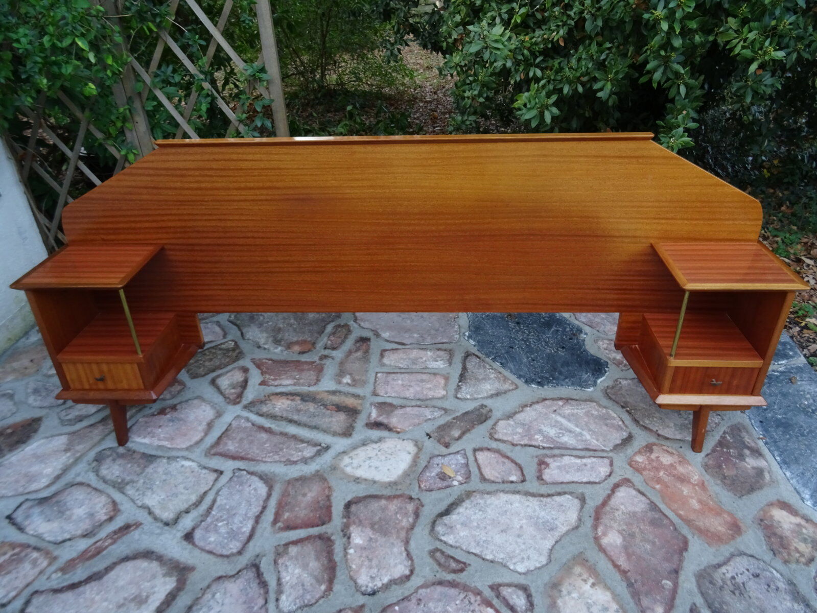 Double teak headof with bedside