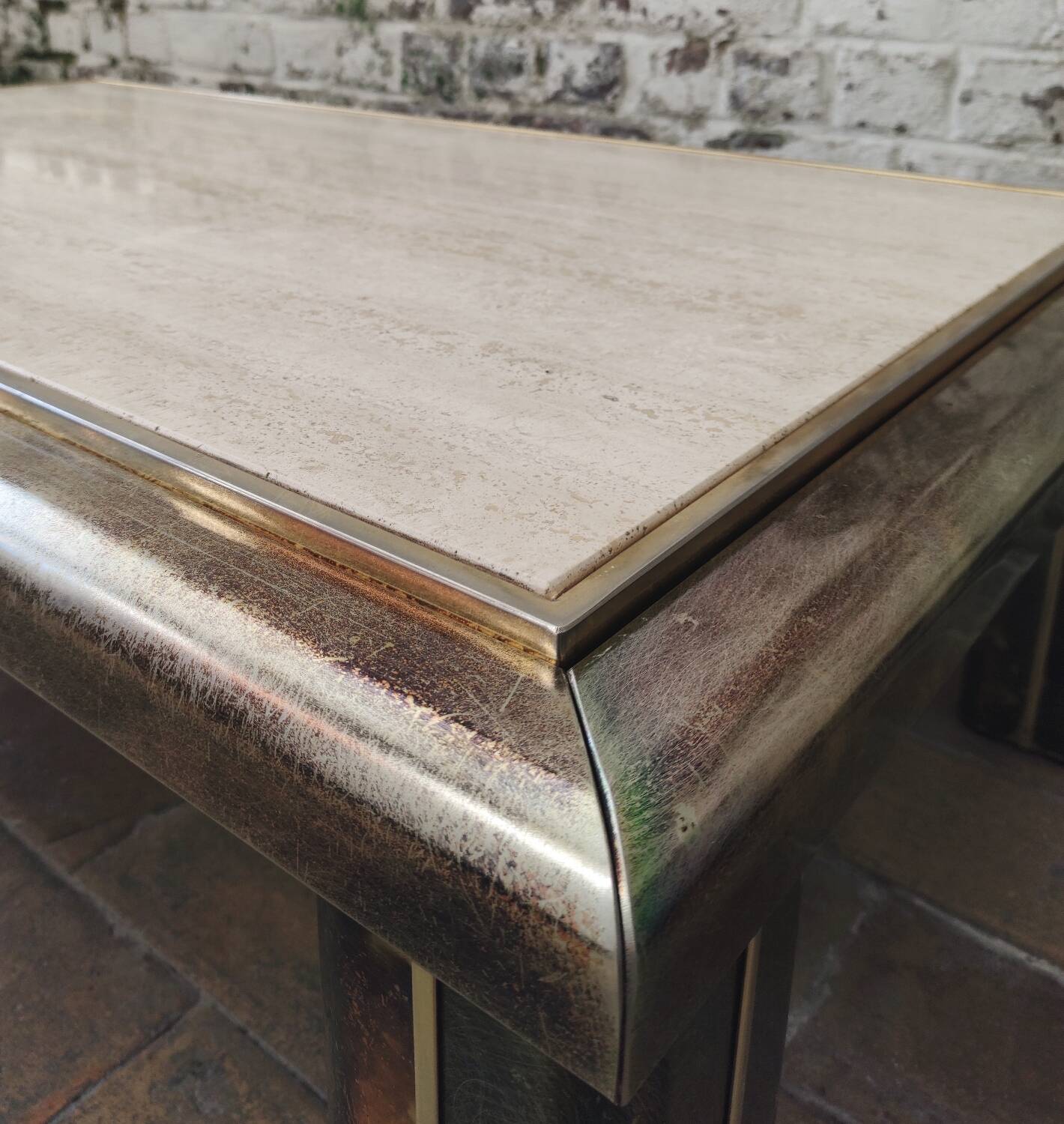 Vintage coffee table "Fedam"