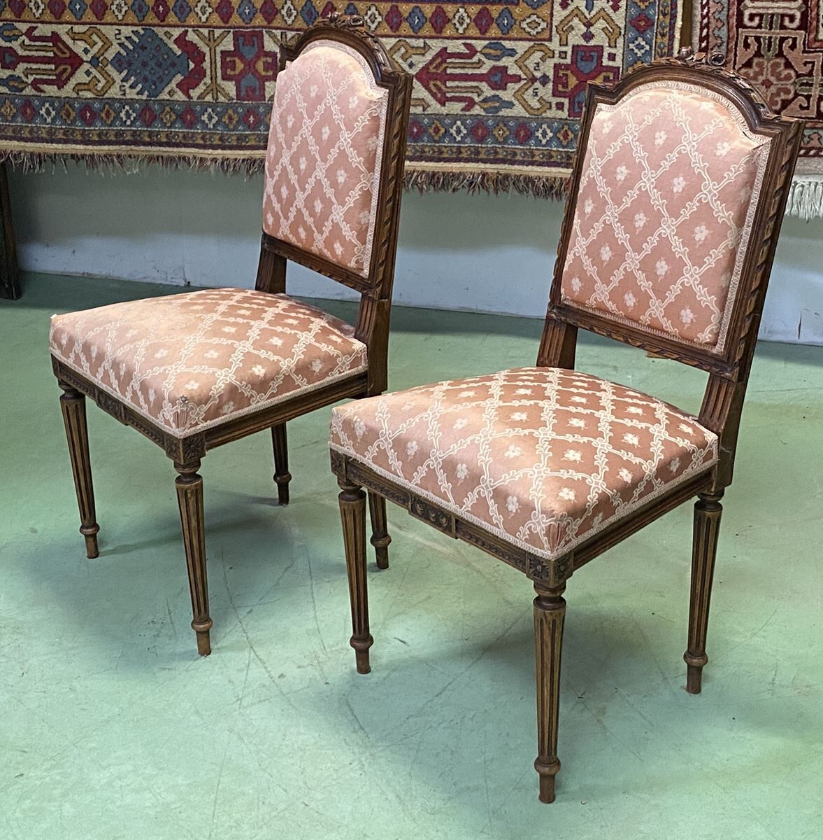 Pair of Louis XVI chairs early 20th in ground beech