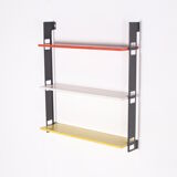 Tomado pocket shelf with bookends