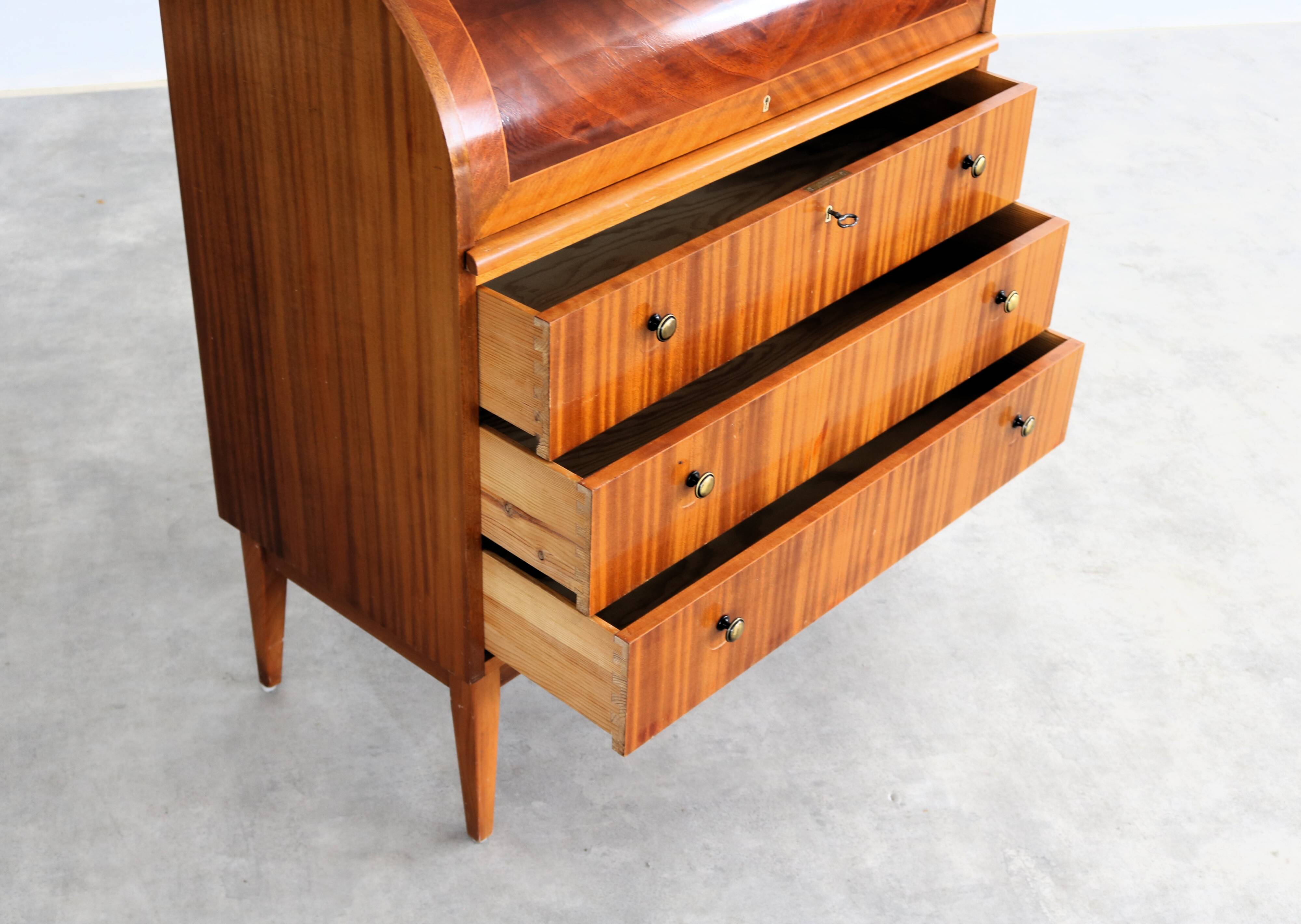 Bureau vintage | armoire | années 1960 | Suède