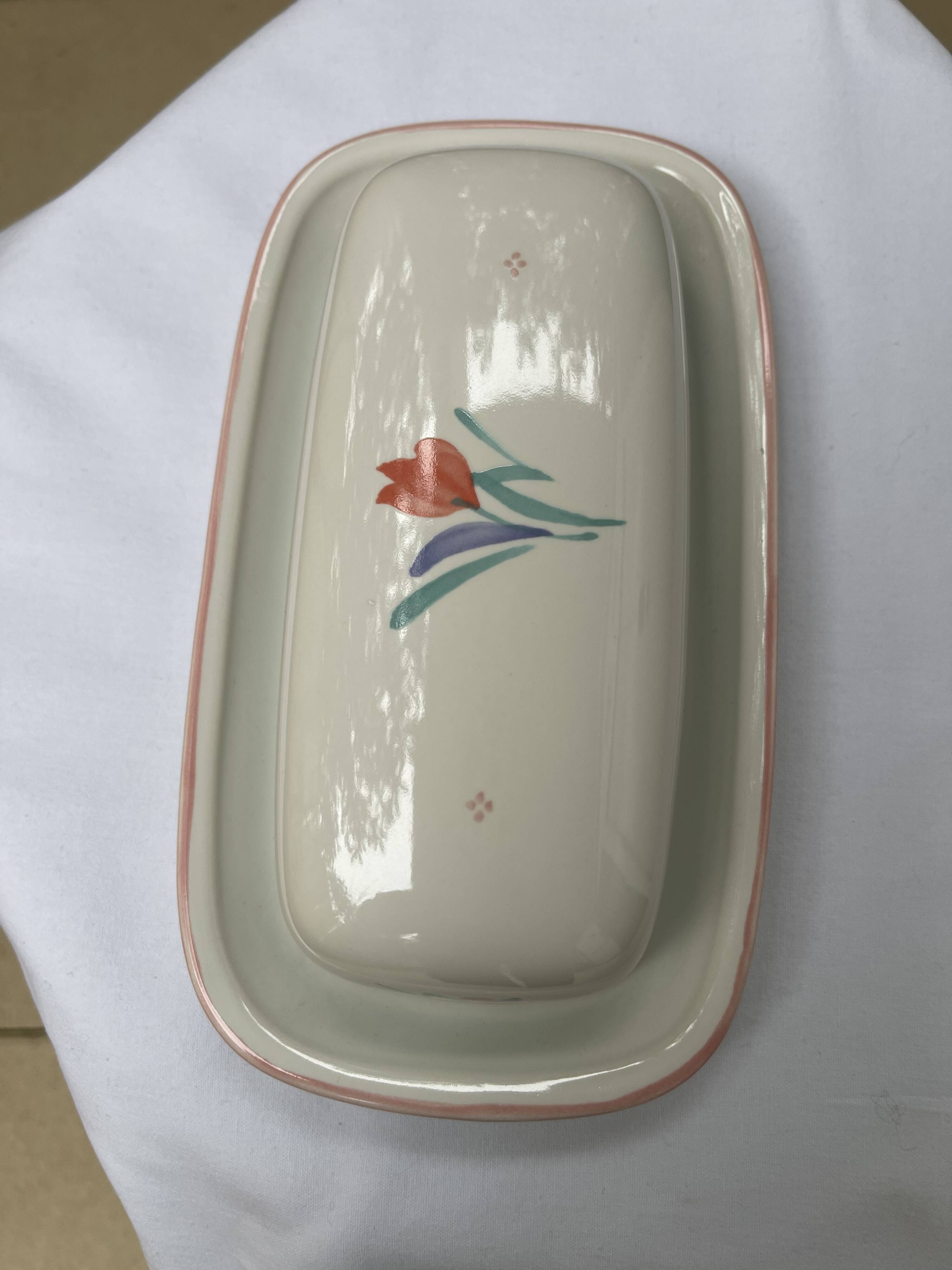 Vintage ceramic butter dish with lid.