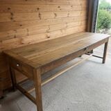 Farm table