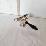 Classic style sauce boat, Perlas model, in silver metal, with removable handle
