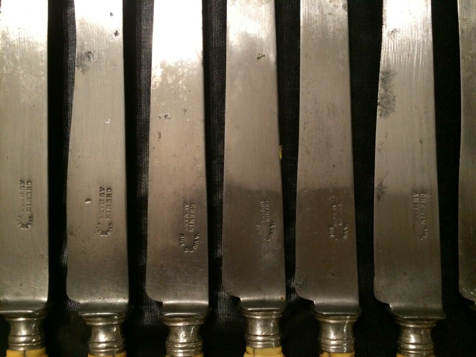Lot de 7 couteaux lame en acier