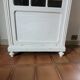 Armoire parisienne bonnetière vitrée