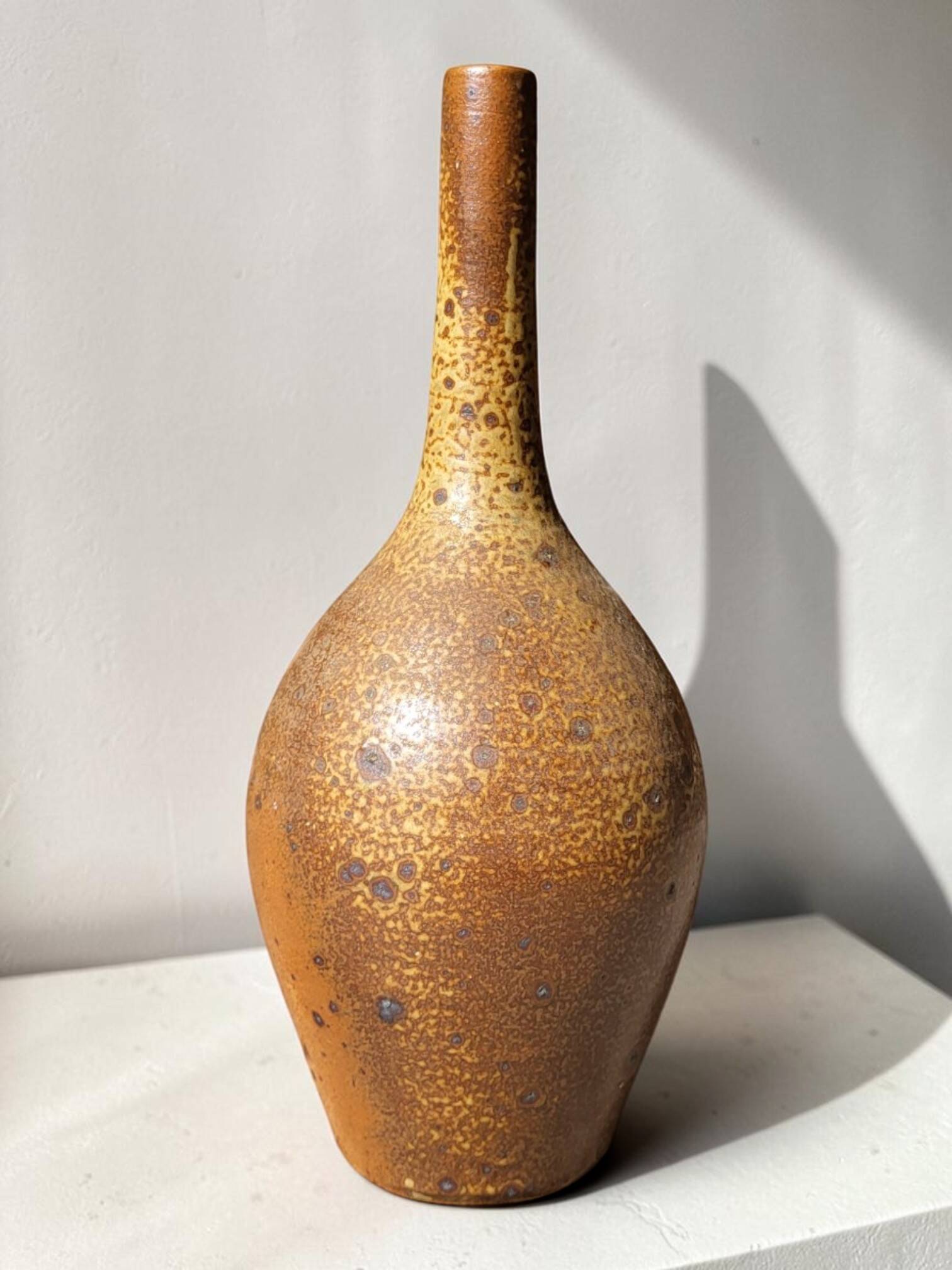 Vase en grès pyrité Michel Dumont / Puisaye