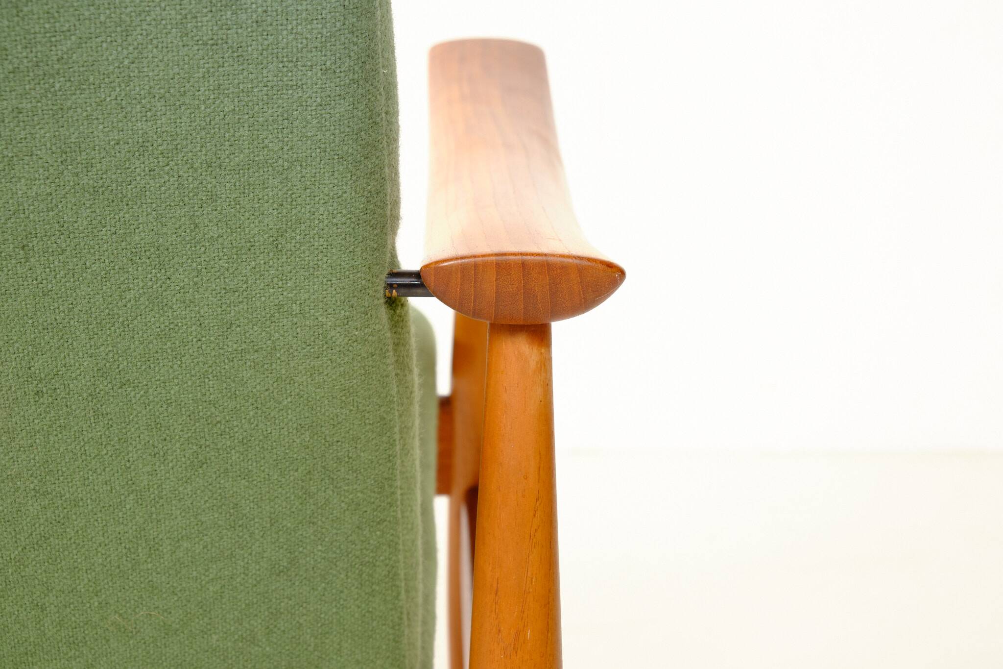 Arne Vodder FD 161 armchair, teak and wool