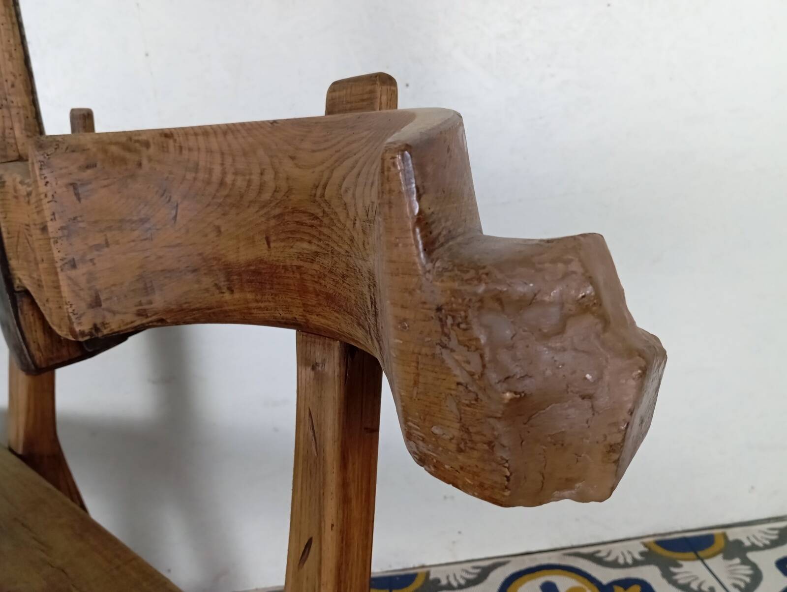 Brutalist bench bull's head file