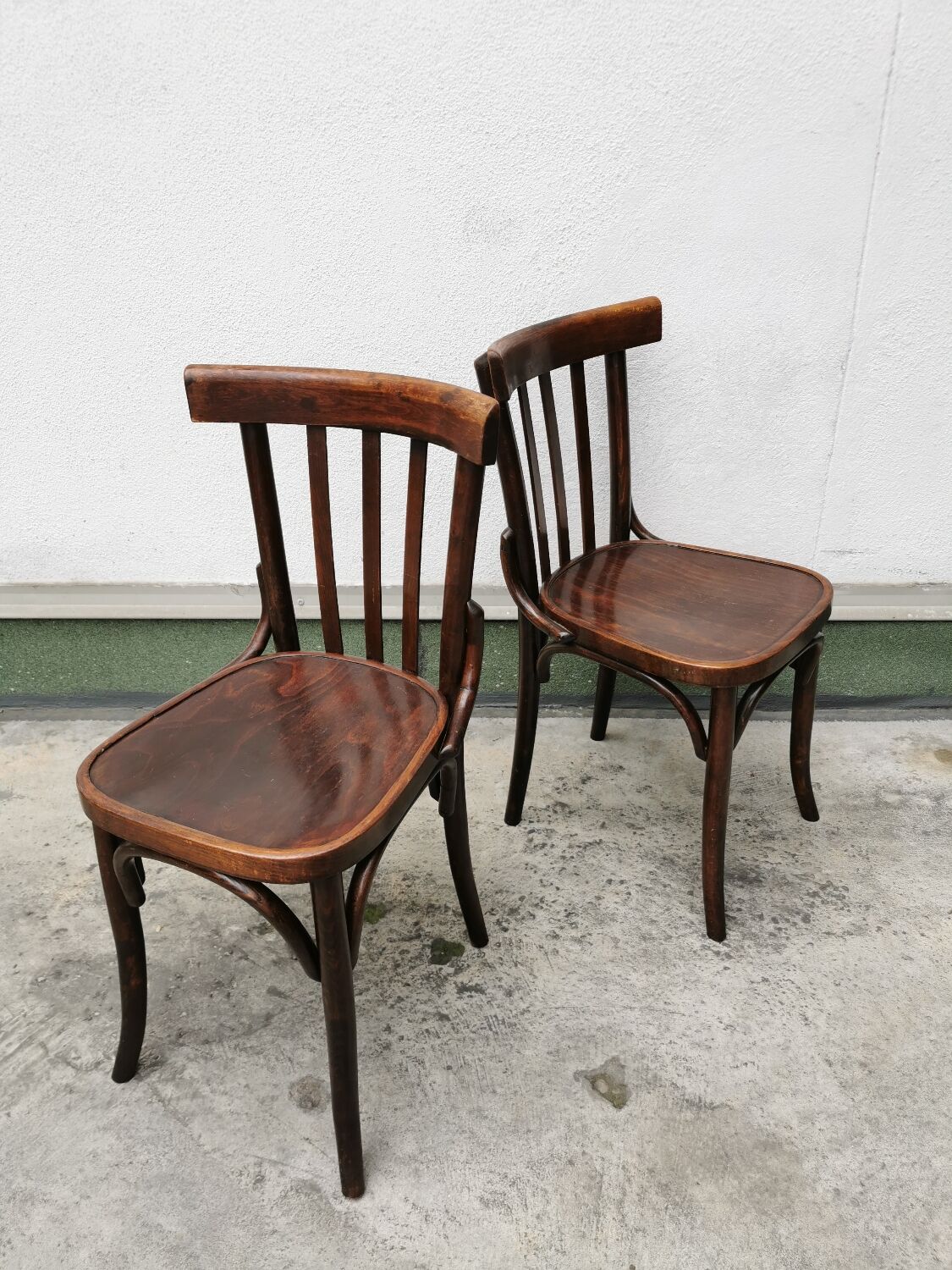 Paire de chaises bistrot authentiques années 30