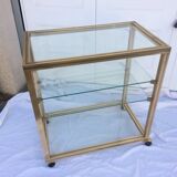 Pierre Vandel serving table