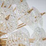 Grand superb Sputnik floral chandelier in glass and brass, Germany, 1960s.