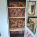 Renovated old showcase