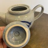Stoneware tea set
