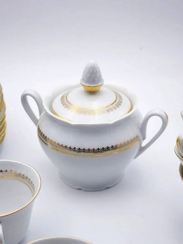 Service à café – Lamotte, porcelaine de Sologne (21 pièces)