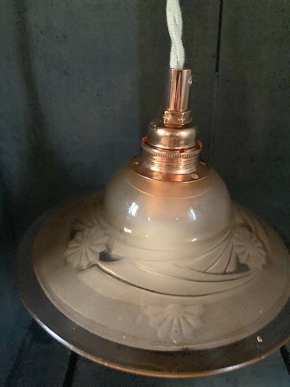 Pink glass walking lamp