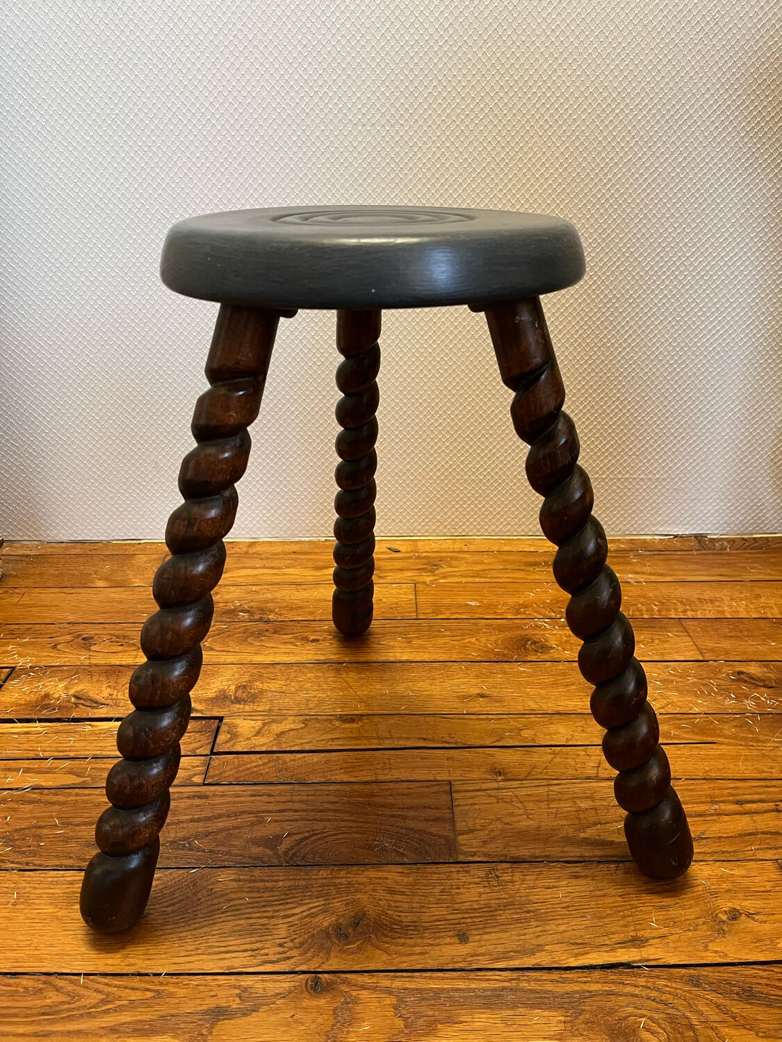 Vintage tripod stool