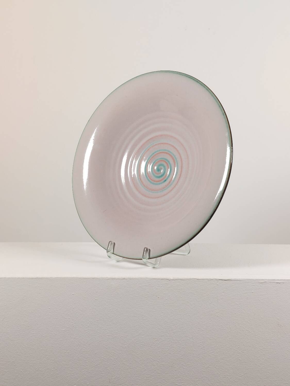 Antique Art Deco bowl by Martha Katzer for Majolica