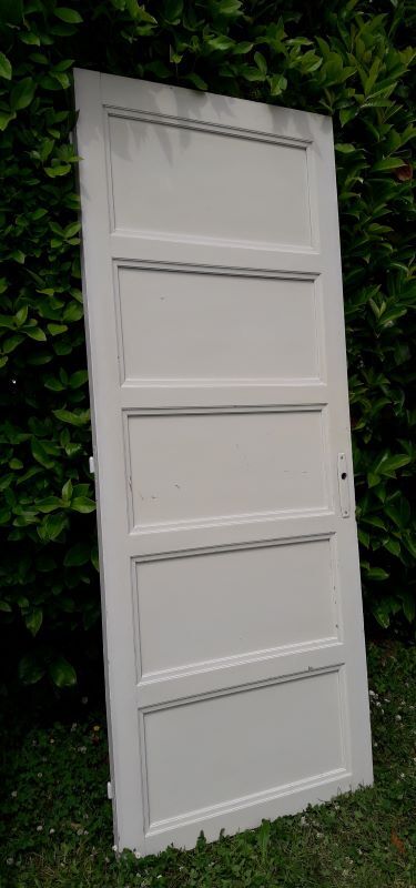 Porte vintage panneautée