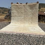 Tapis Mrirt marocain écru et beige 350x250 cm – design minimaliste texturé