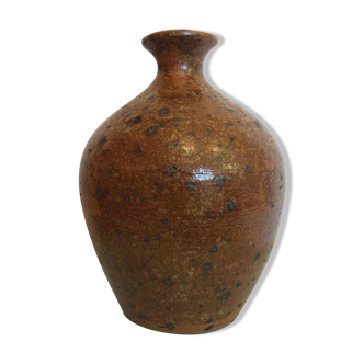 Sandstone jar